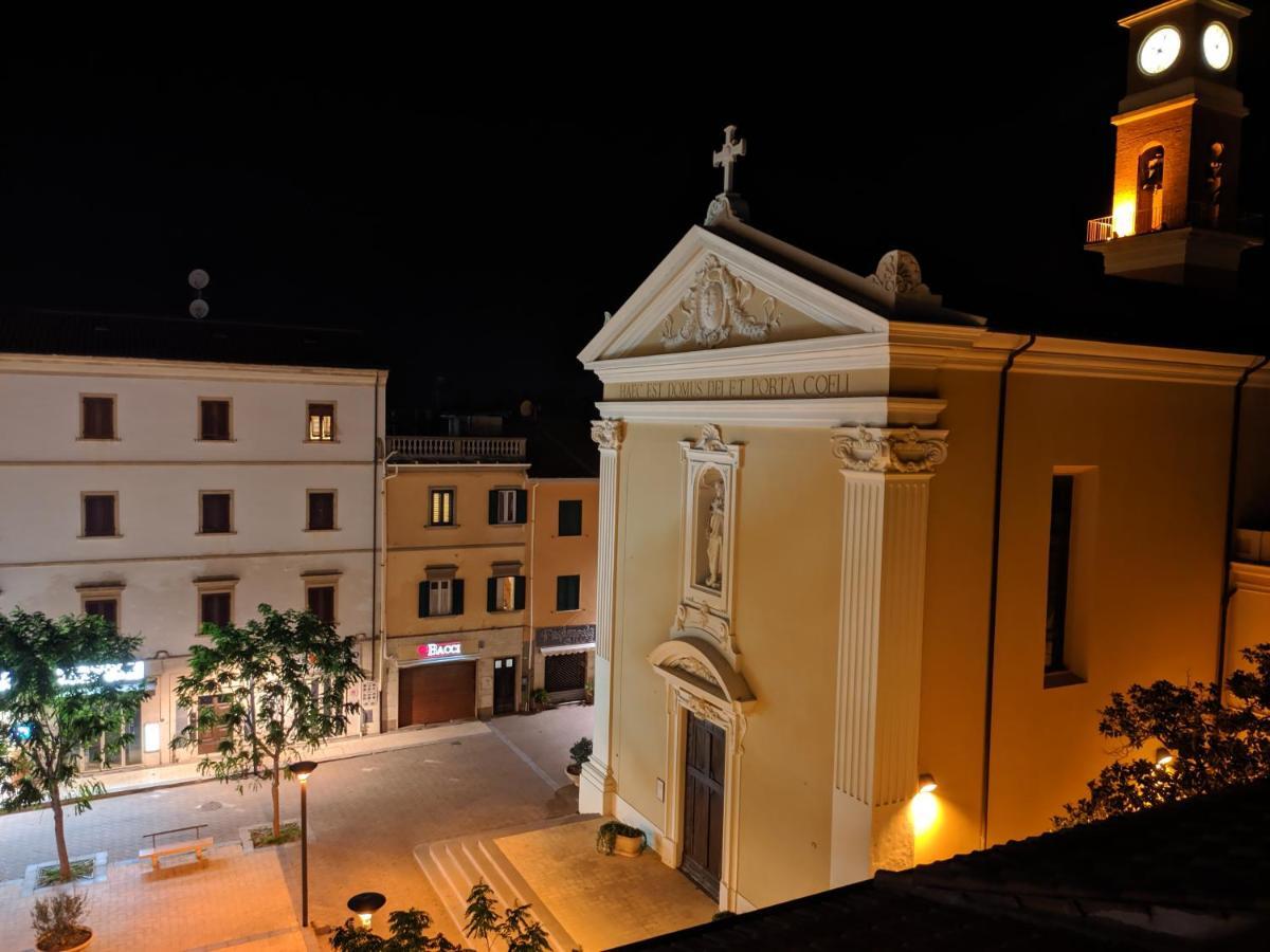 Piazza Duomo Deluxe Hotel Cecina  Exterior foto